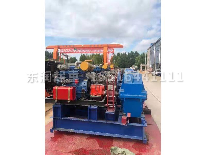 柴油機(jī)式卷揚(yáng)機(jī)發(fā)運(yùn)中石油吐哈石油勘探指揮部